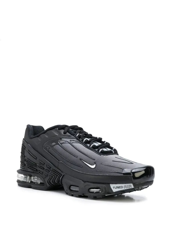 NIKE AIR MAX PLUS 3 BLACK