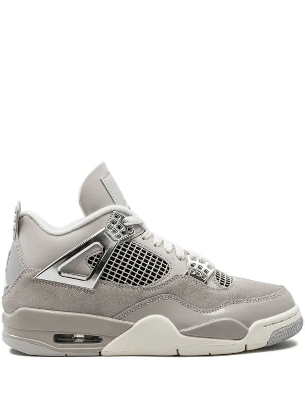 AIR JORDAN 4 FROZEN MOMENTS