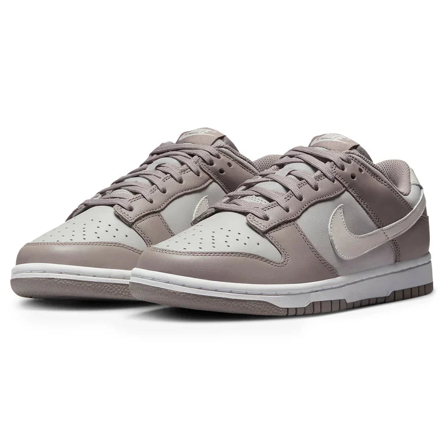 NIKE DUNK LOW BEIGE